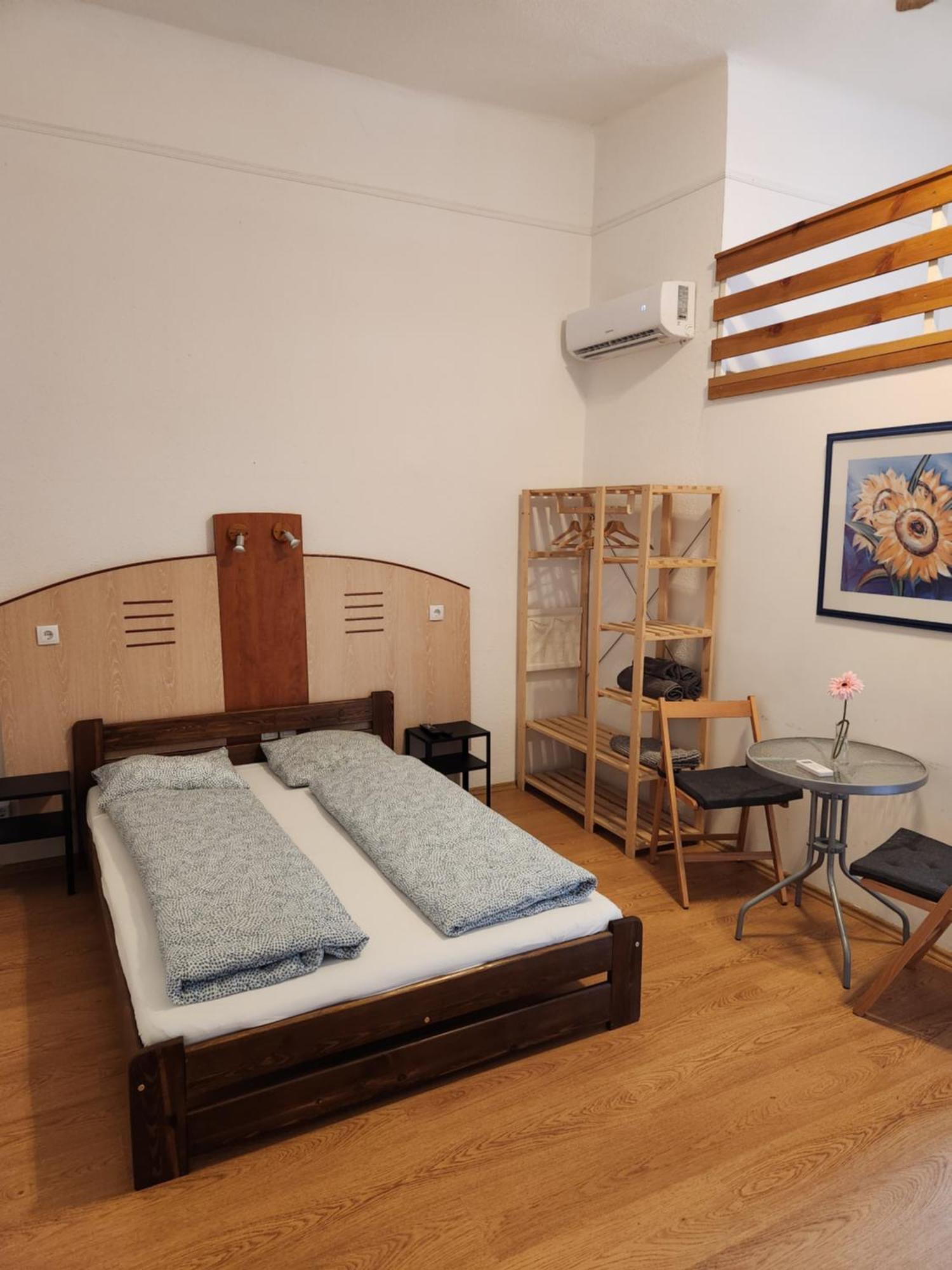 apartman Deisi Boedapest Buitenkant foto