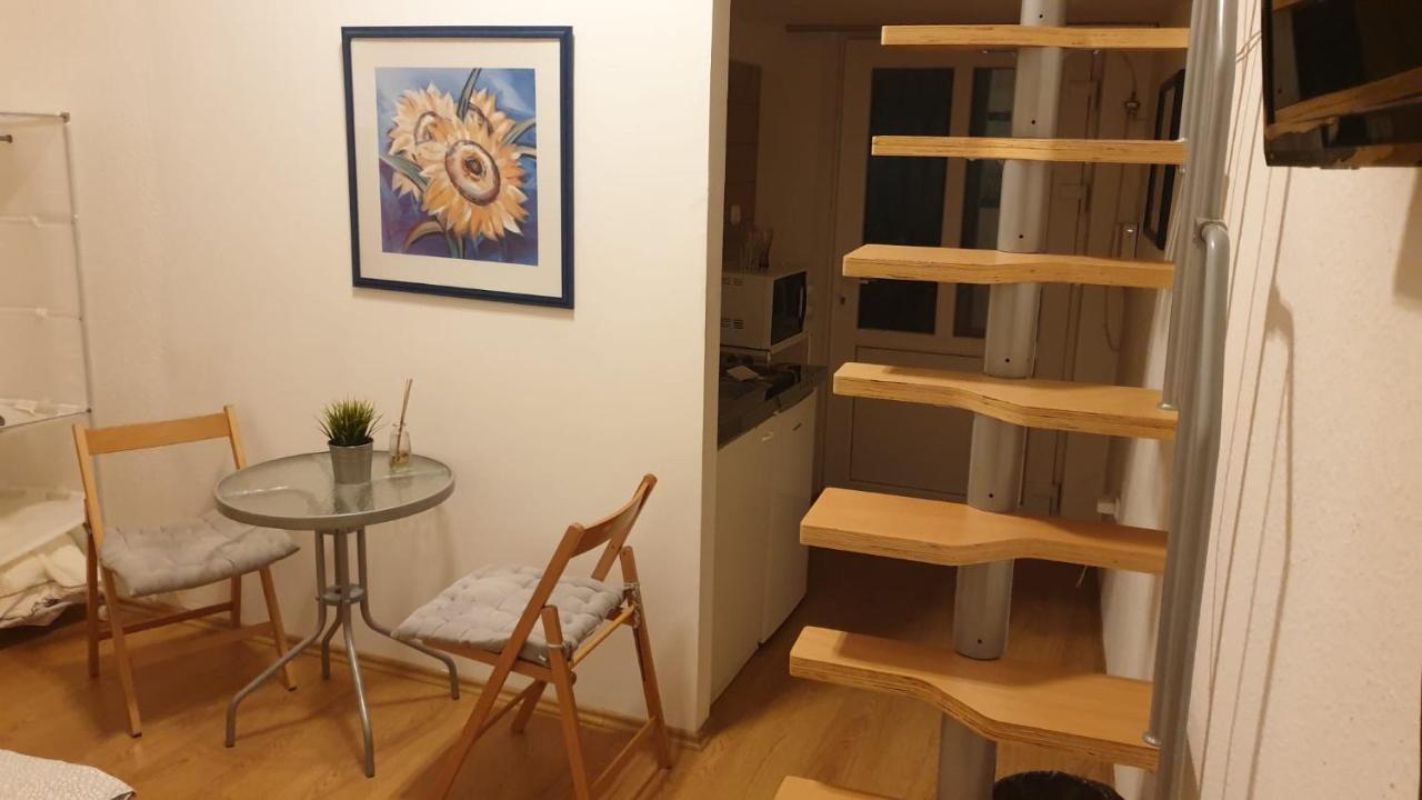 apartman Deisi Boedapest Buitenkant foto