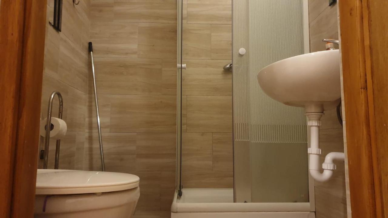 apartman Deisi Boedapest Buitenkant foto